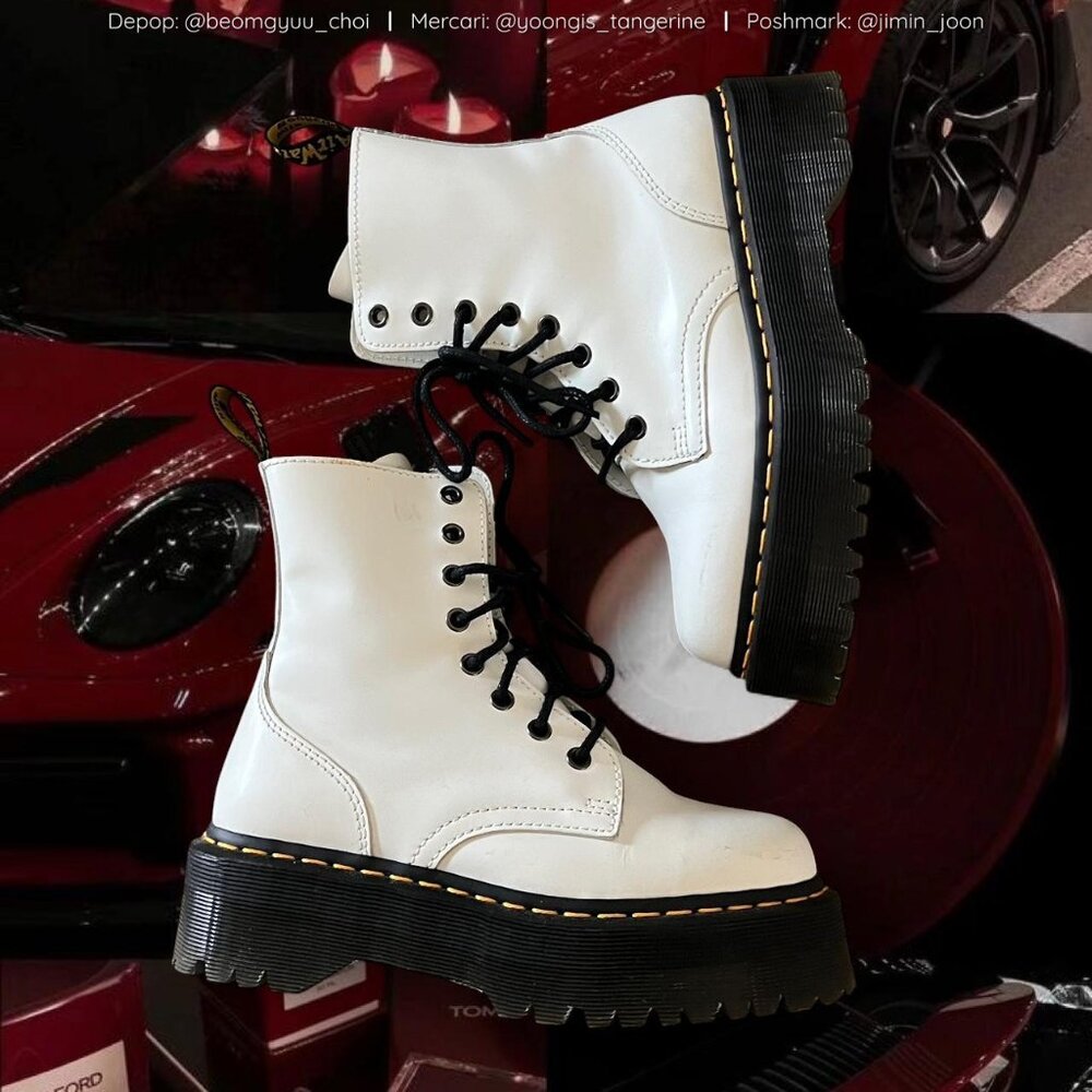 White Dr. Martens jadon platform boots 🤍